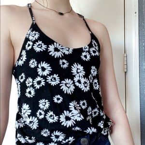 black and white floral tank top from tillys